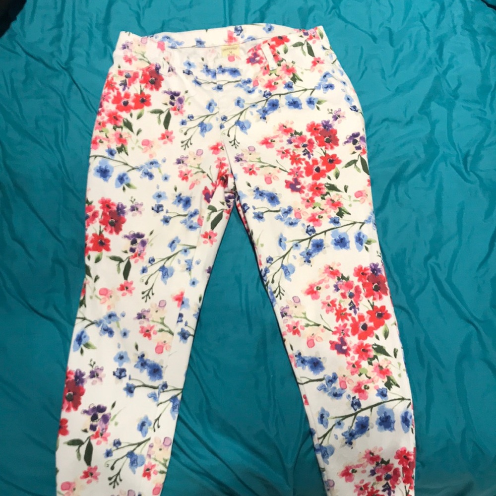 Capri pants